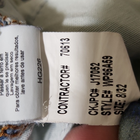 Calvin Klein Jeans Y2K Women's Size 8 Bootcut Distressed Blue Jeans Short 🌟 - Picture 6 of 16